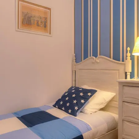 Sunny & Quiet In Historic Center * Lissabon